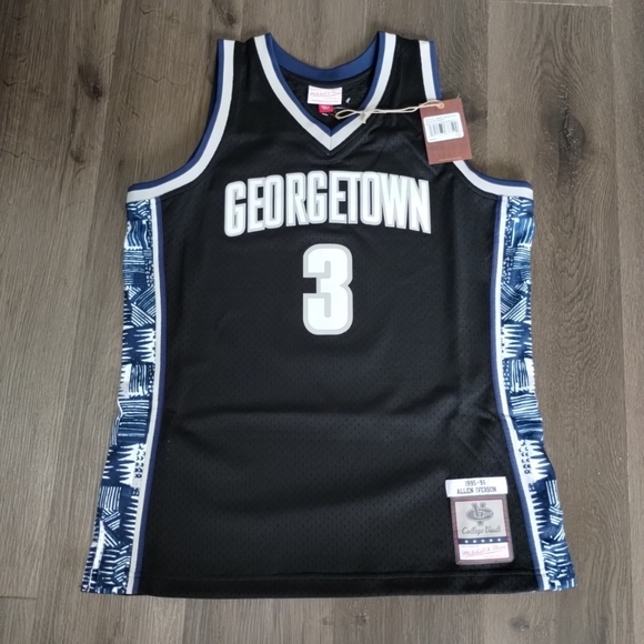 Large Mens Mitchell & Ness Allen Iverson Georgetown Hoyas 1995-96 Jersey - Picture 2 of 8